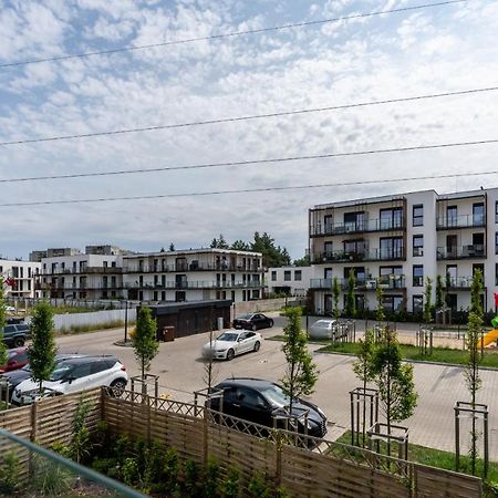 Modern Apartment With Balcony & Free Garage Poznan By Noclegi Renters エクステリア 写真