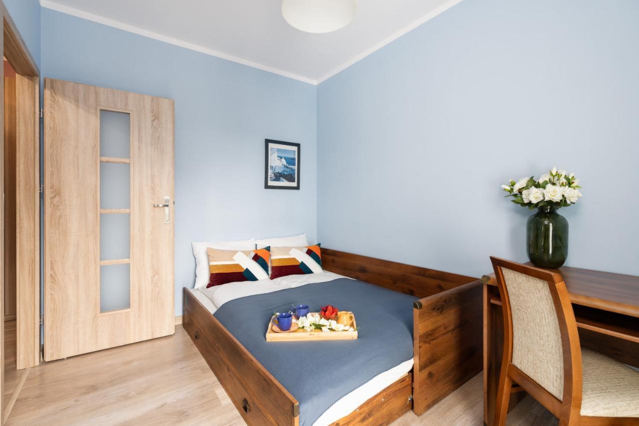 Modern Apartment With Balcony & Free Garage Poznan By Noclegi Renters エクステリア 写真