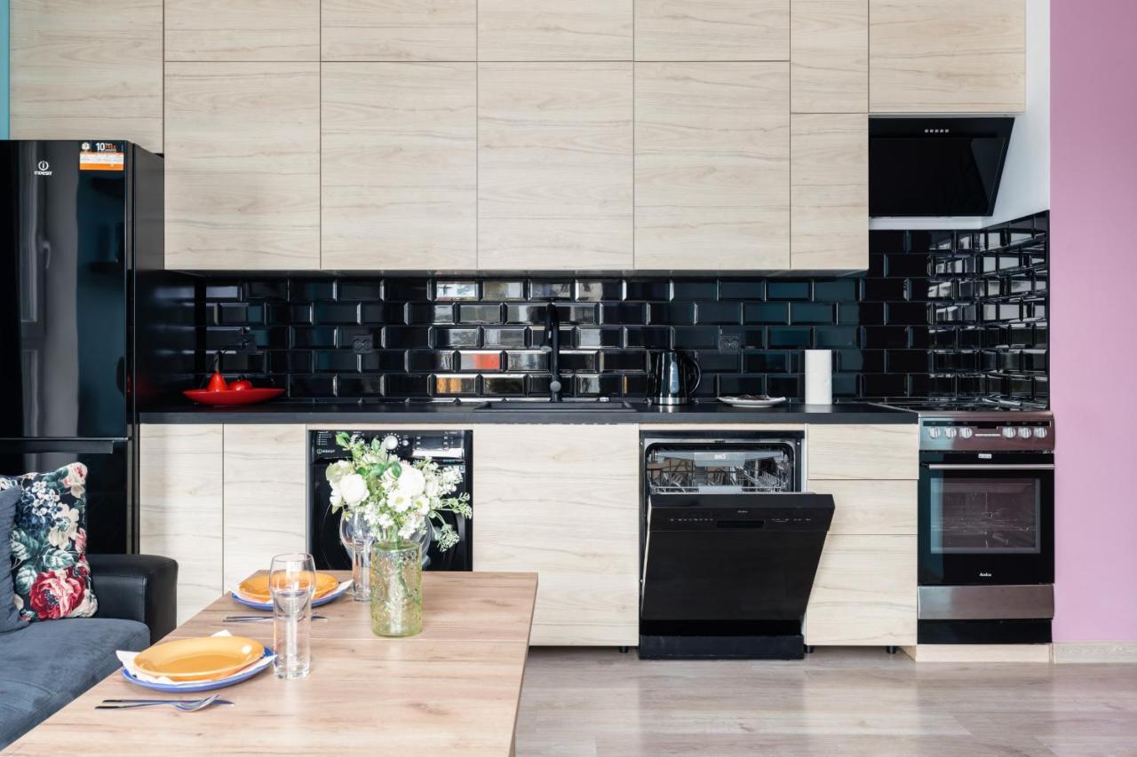 Modern Apartment With Balcony & Free Garage Poznan By Noclegi Renters エクステリア 写真
